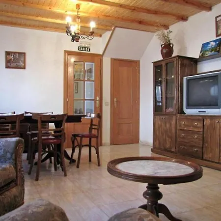 Casa rural El Fronton *